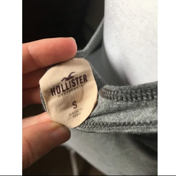 Hollister Women’s Gray Laguna Beach Logo Racerback Beach Tank top size Small - Picture 3 of 3